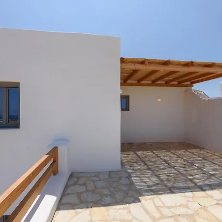 Luxury White Stone Paros Holiday home Marmara